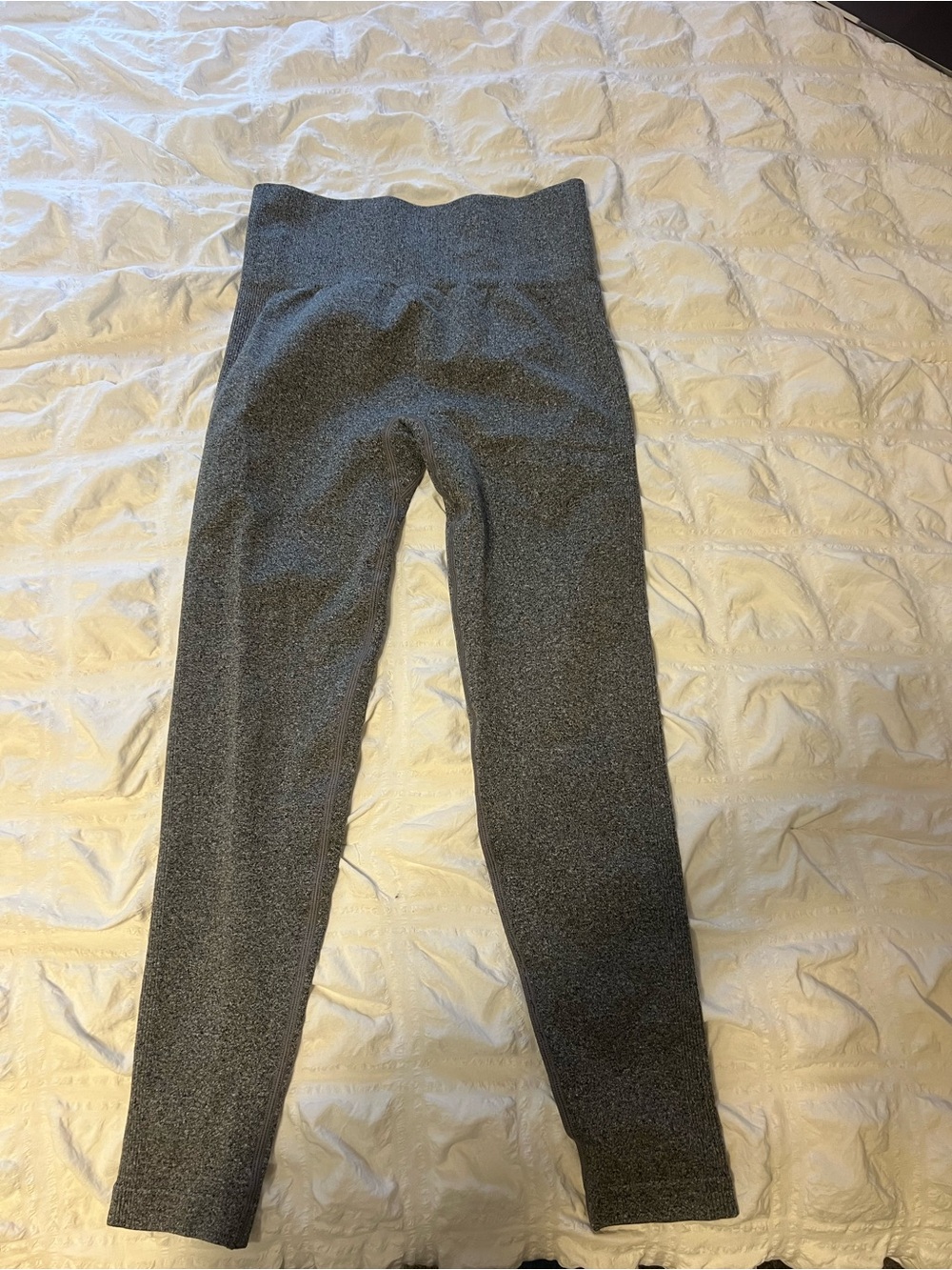 Amazon Gray High-Waist Leggings